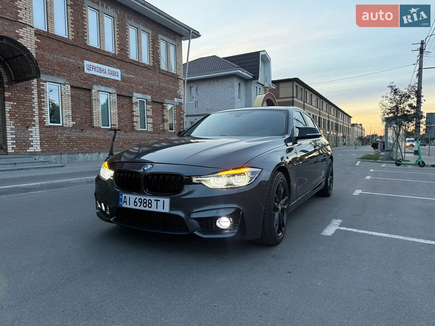 BMW 3 Series, 2016