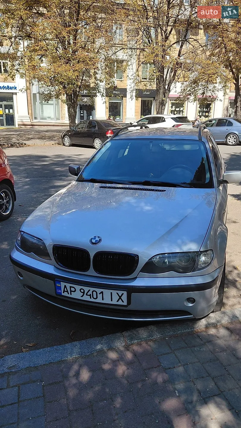 BMW 3 Series, 2004