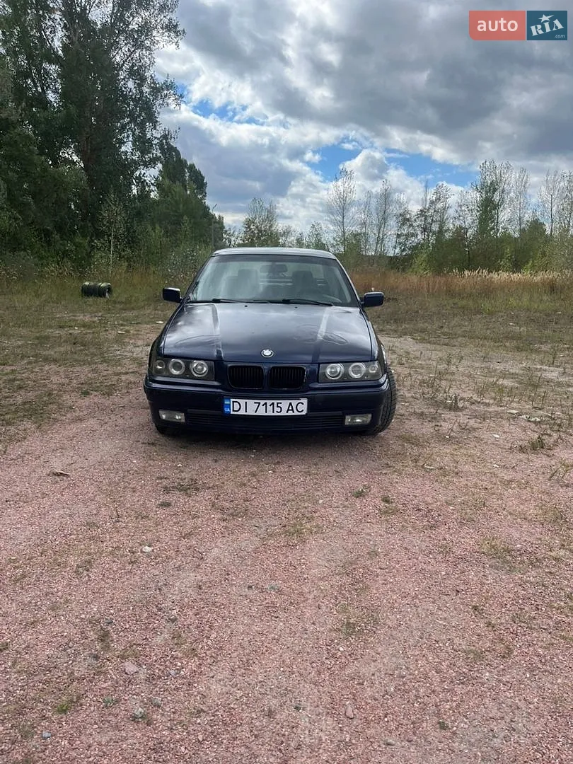 BMW 3 Series, 1995