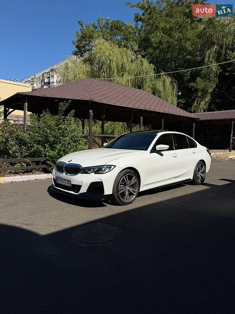 BMW 3 Series, 2020