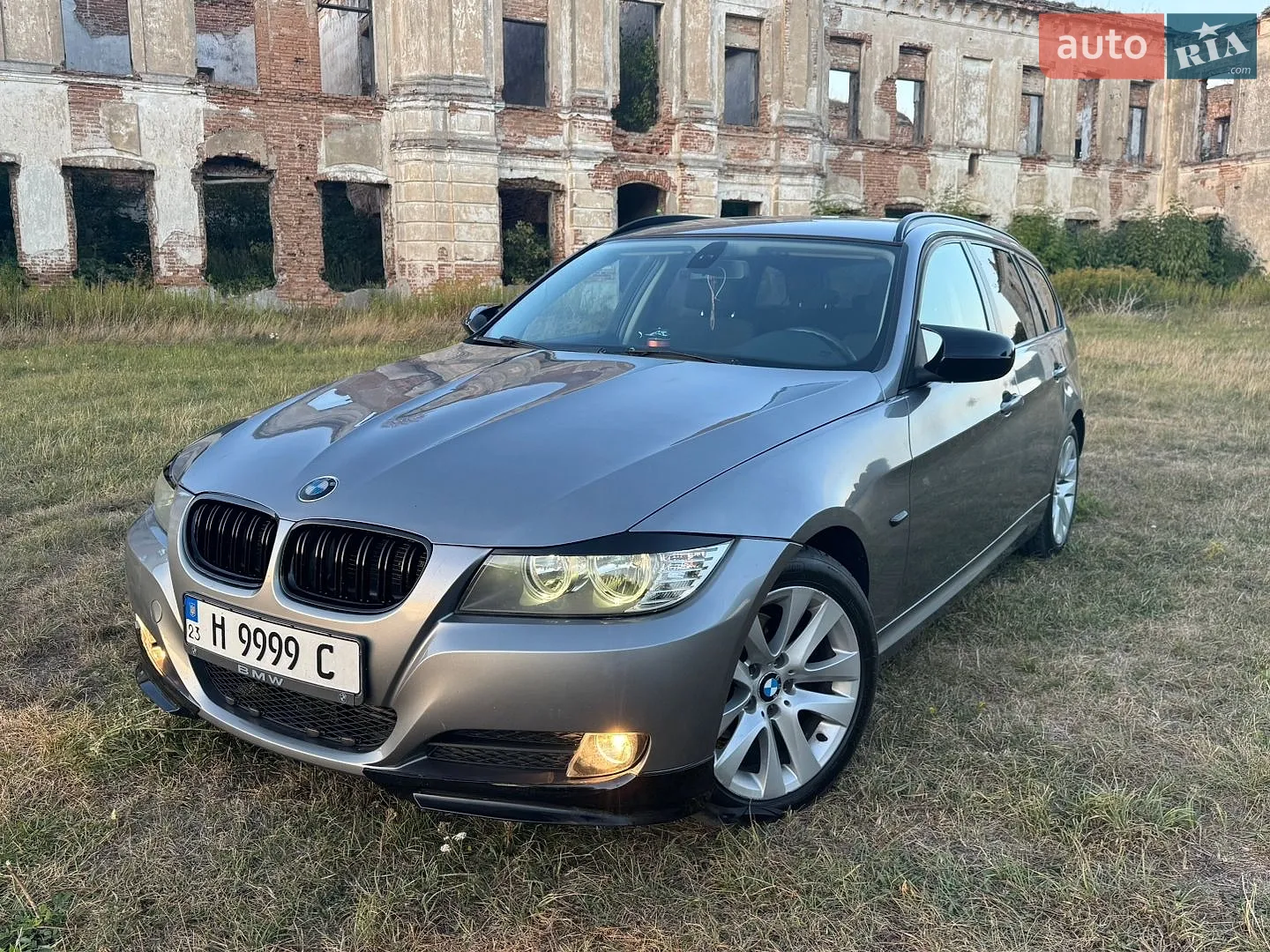 BMW 3 Series, 2010