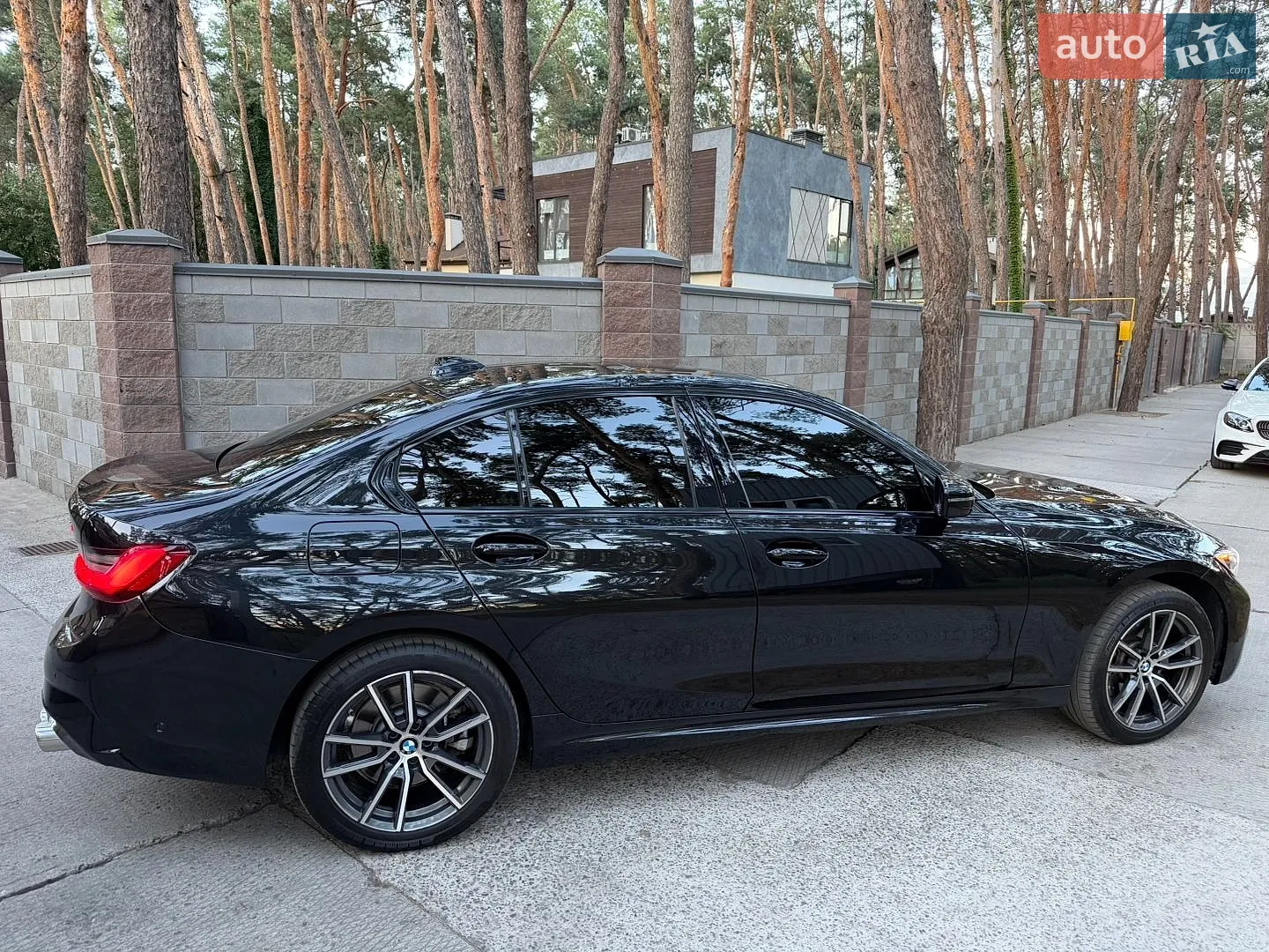 BMW 3 Series, 2022