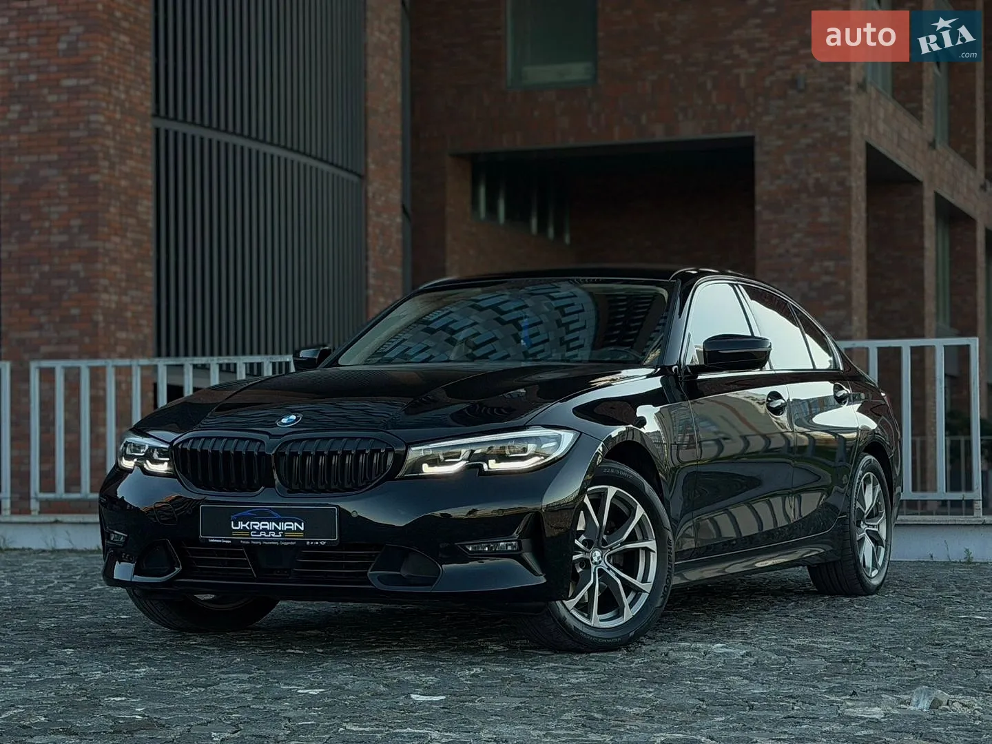BMW 3 Series, 2019