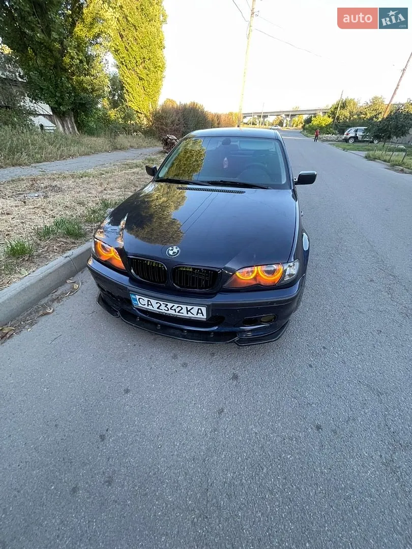 BMW 3 Series, 2001