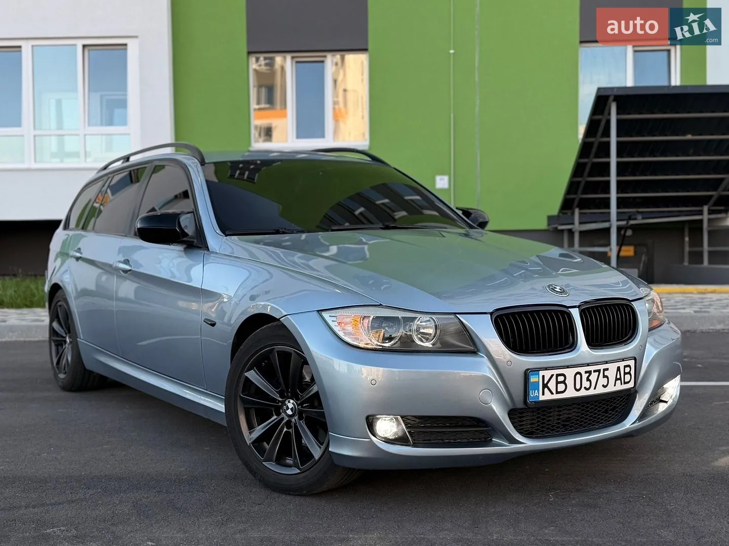 BMW 3 Series, 2009