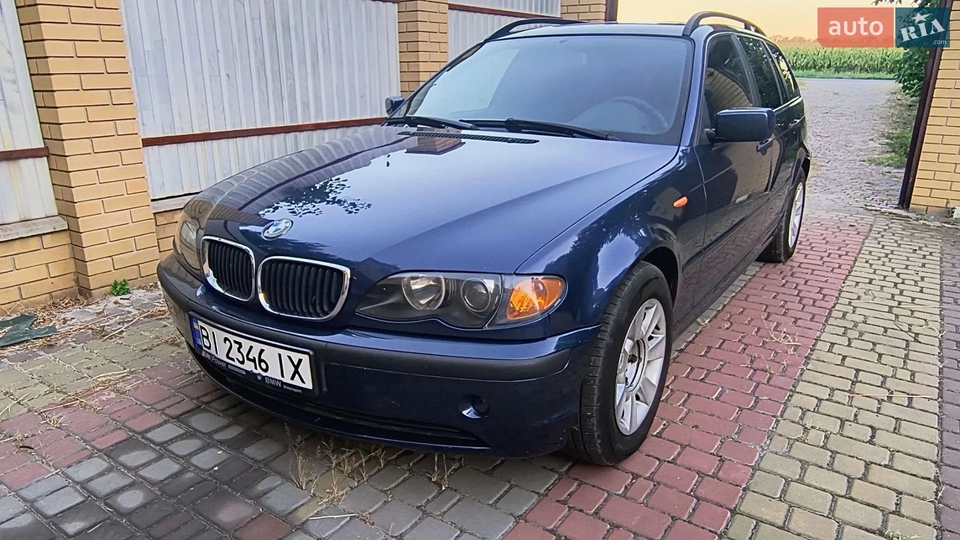 BMW 3 Series, 2003