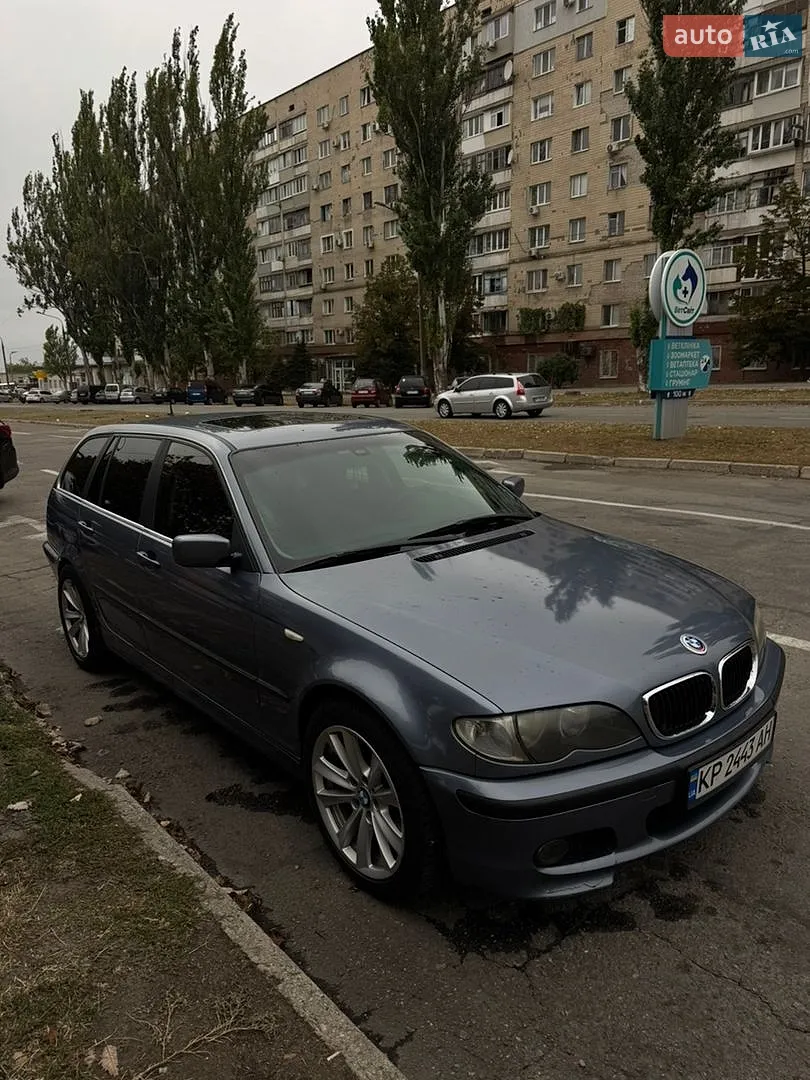BMW 3 Series, 2001