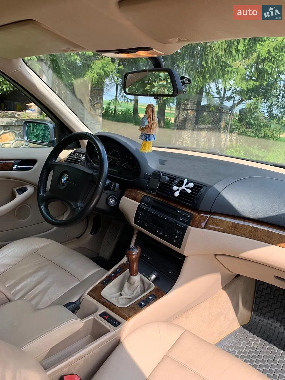 BMW 3 Series, 2001