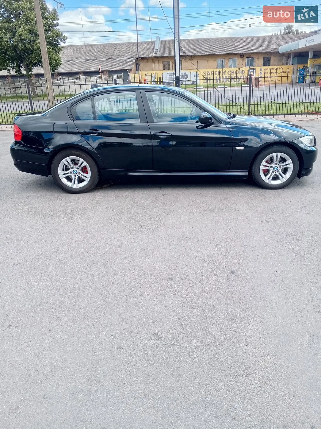BMW 3 Series, 2011