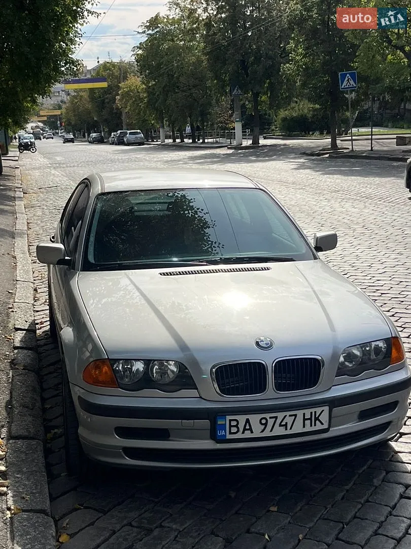 BMW 3 Series, 2001
