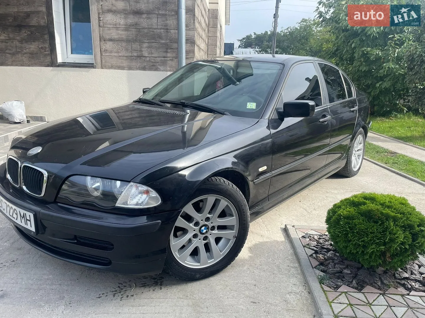 BMW 3 Series, 1999