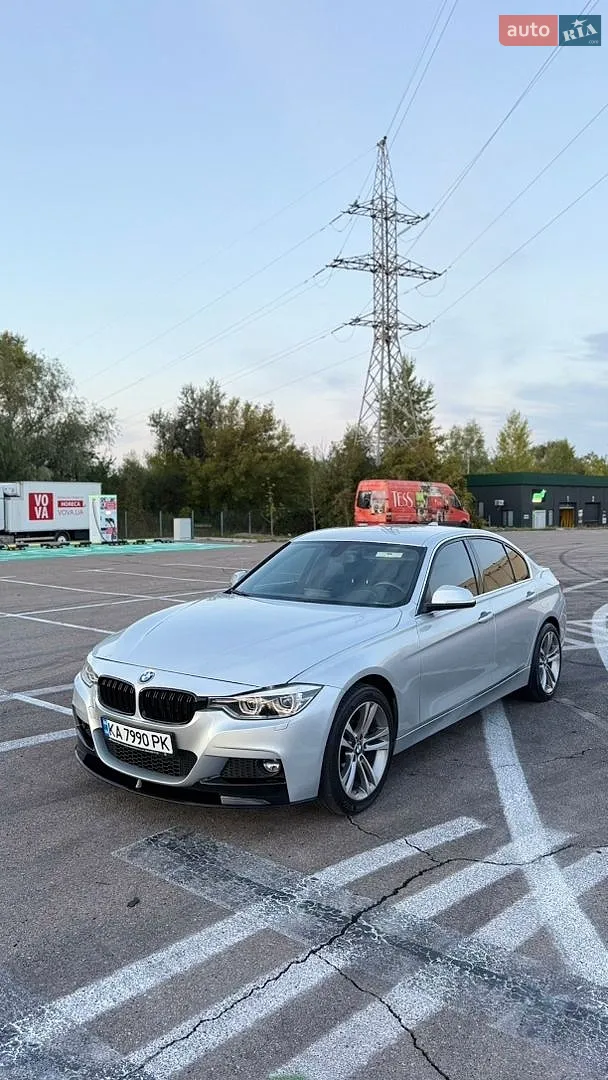 BMW 3 Series, 2018