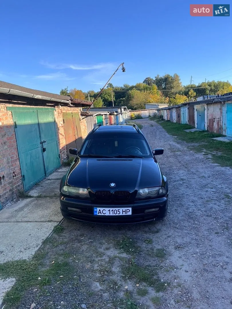 BMW 3 Series, 2001