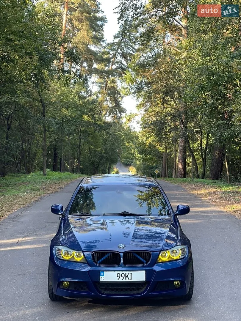 BMW 3 Series, 2009