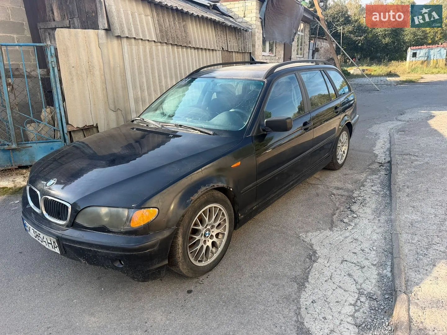 BMW 3 Series, 2001