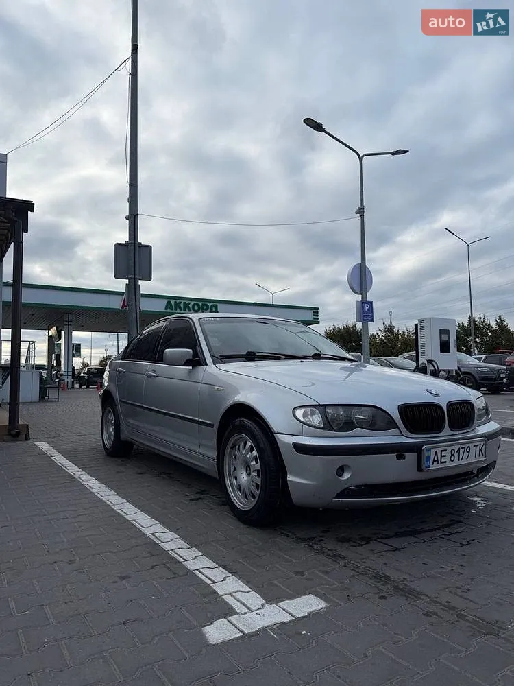 BMW 3 Series, 2002