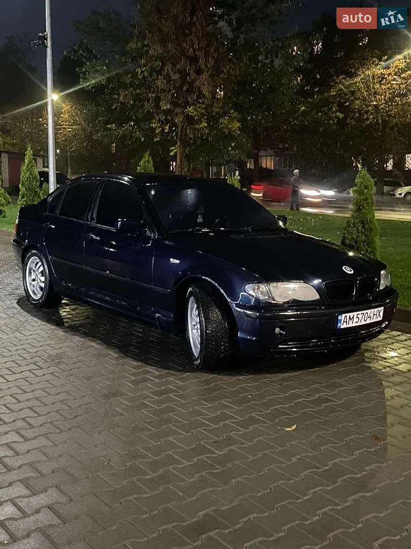 BMW 3 Series, 2004