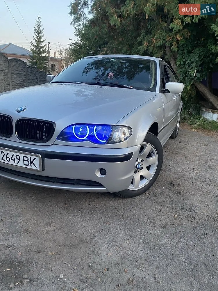 BMW 3 Series, 2003
