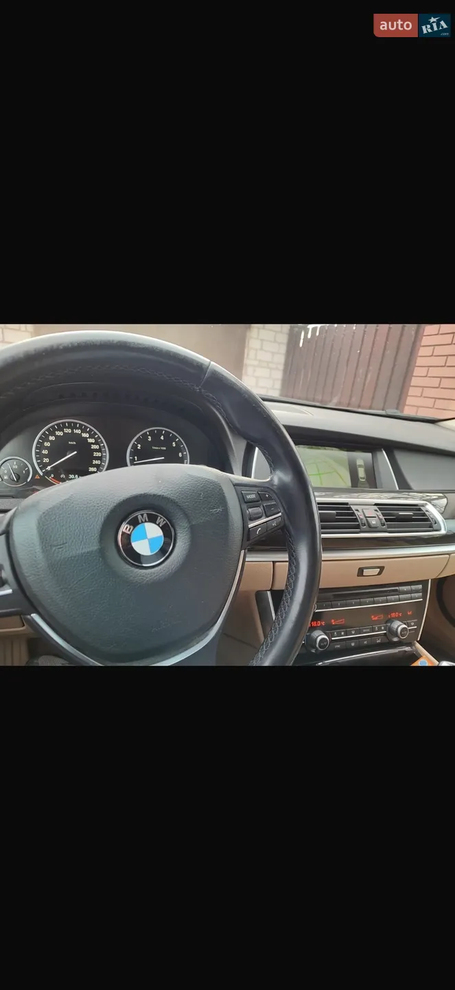 BMW 5 Series GT, 2017