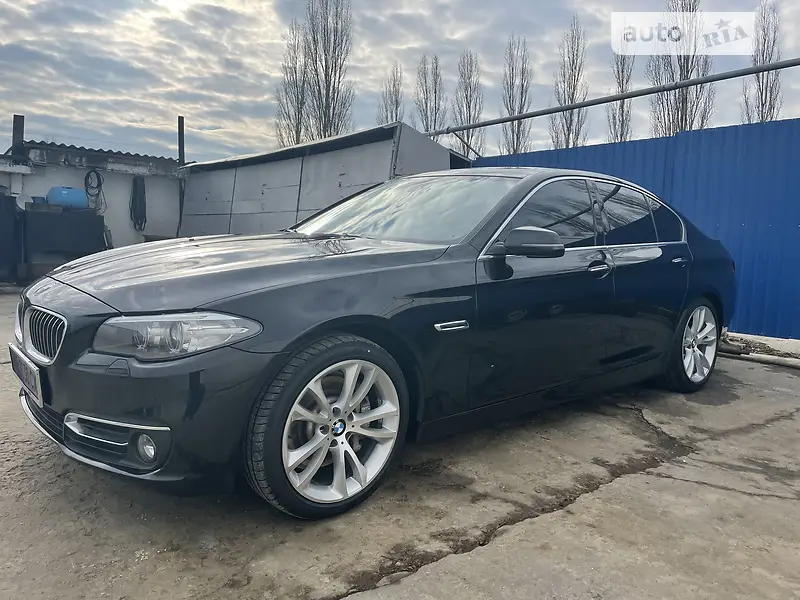BMW 5 Series, 2015