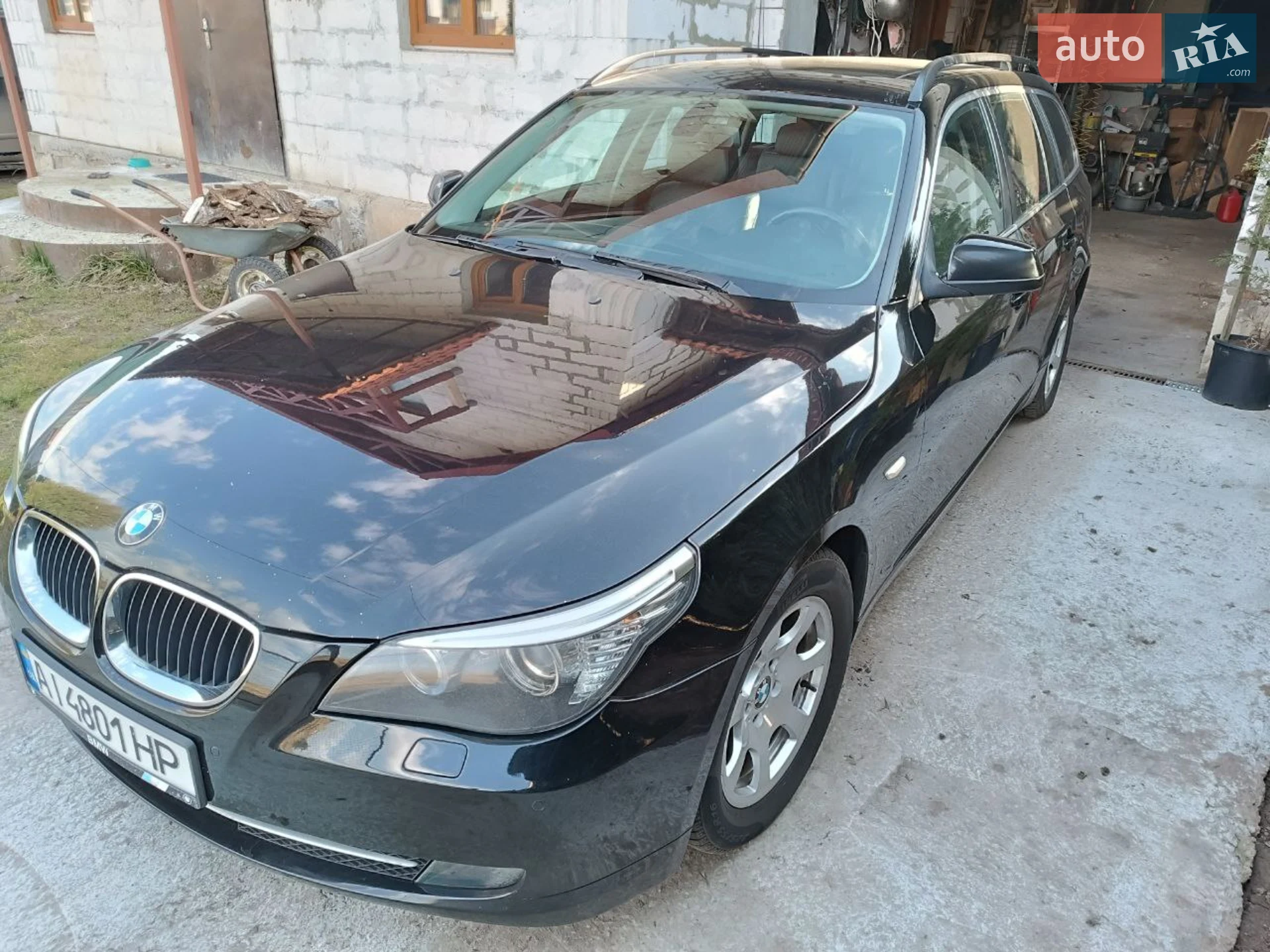 BMW 5 Series, 2010
