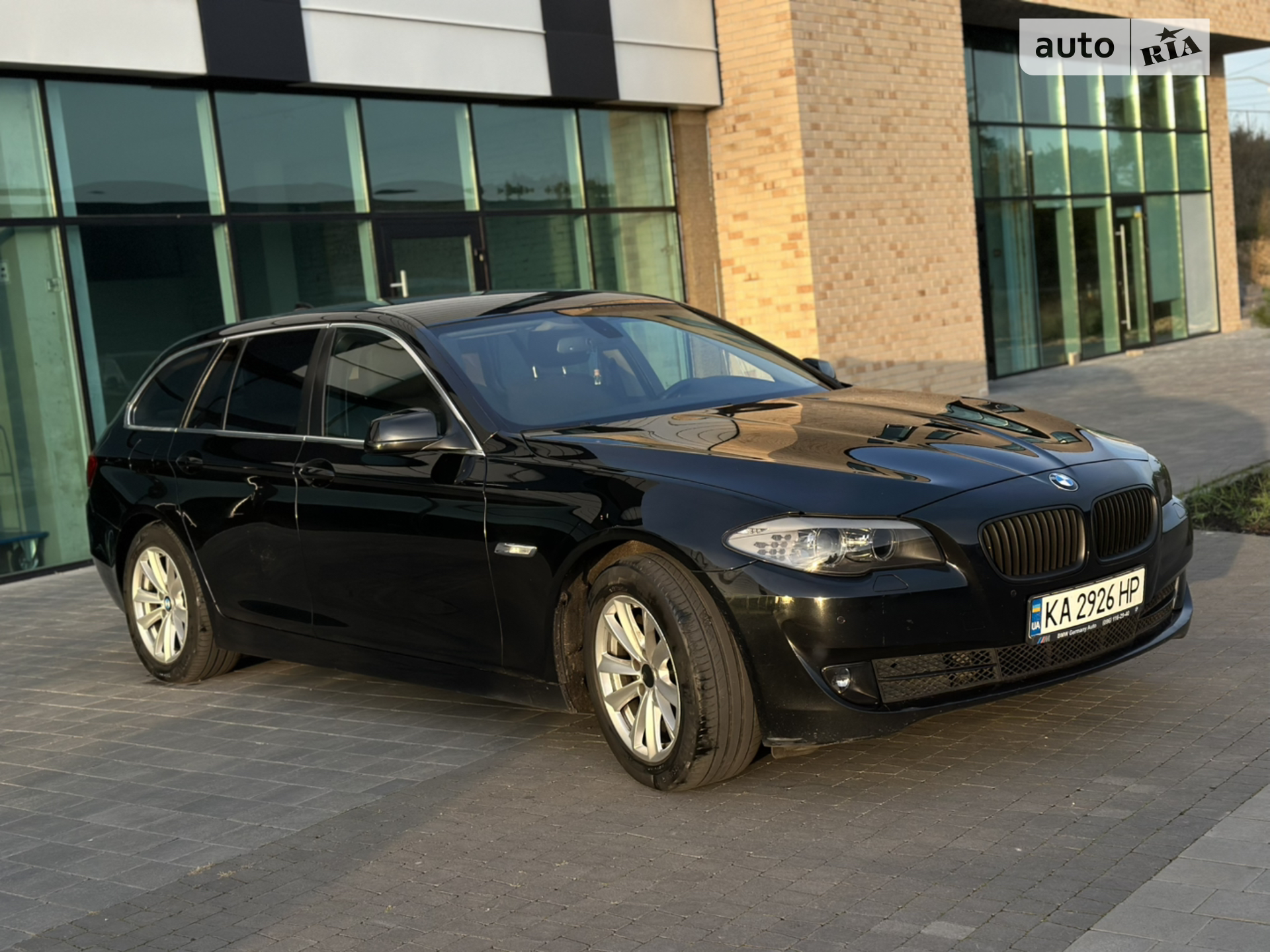 BMW 5 Series, 2011