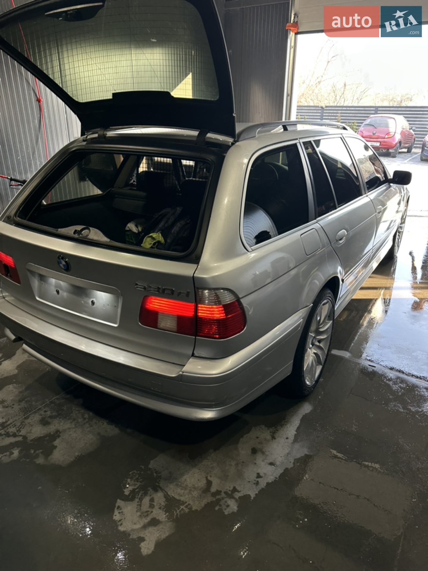 BMW 5 Series, 2003