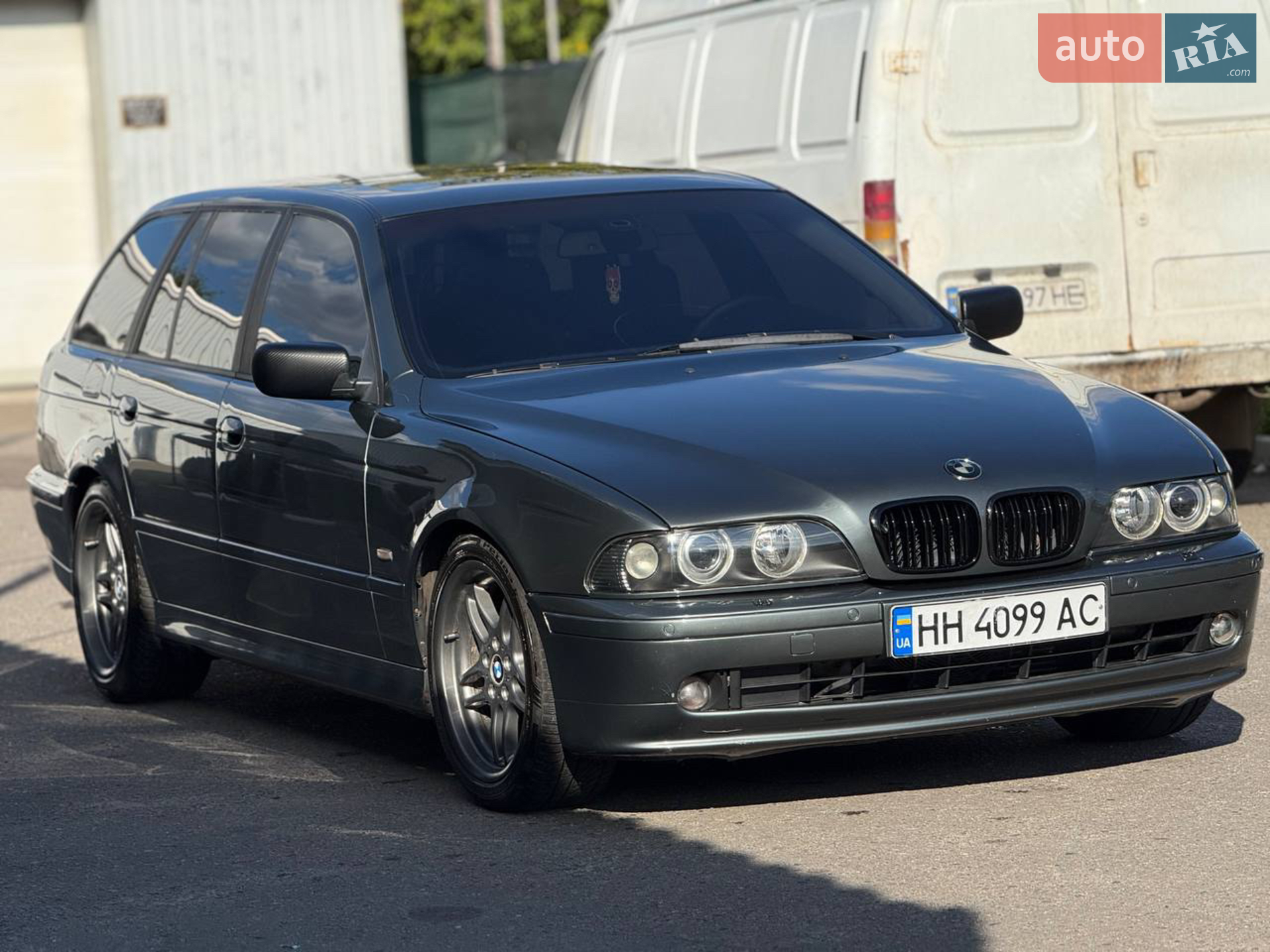BMW 5 Series, 2002