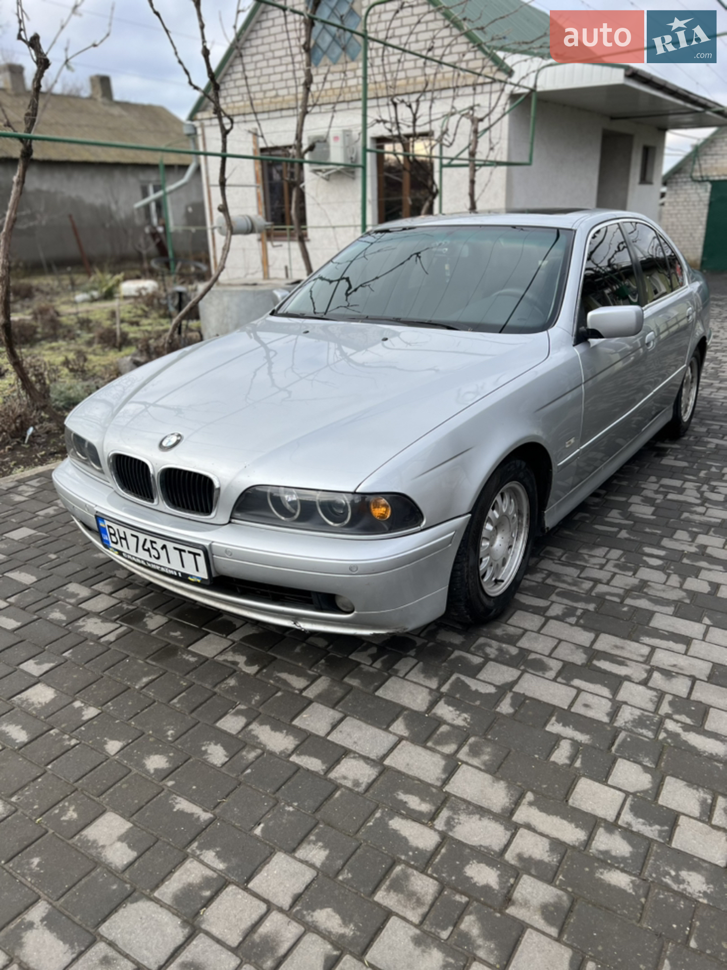 BMW 5 Series, 2002