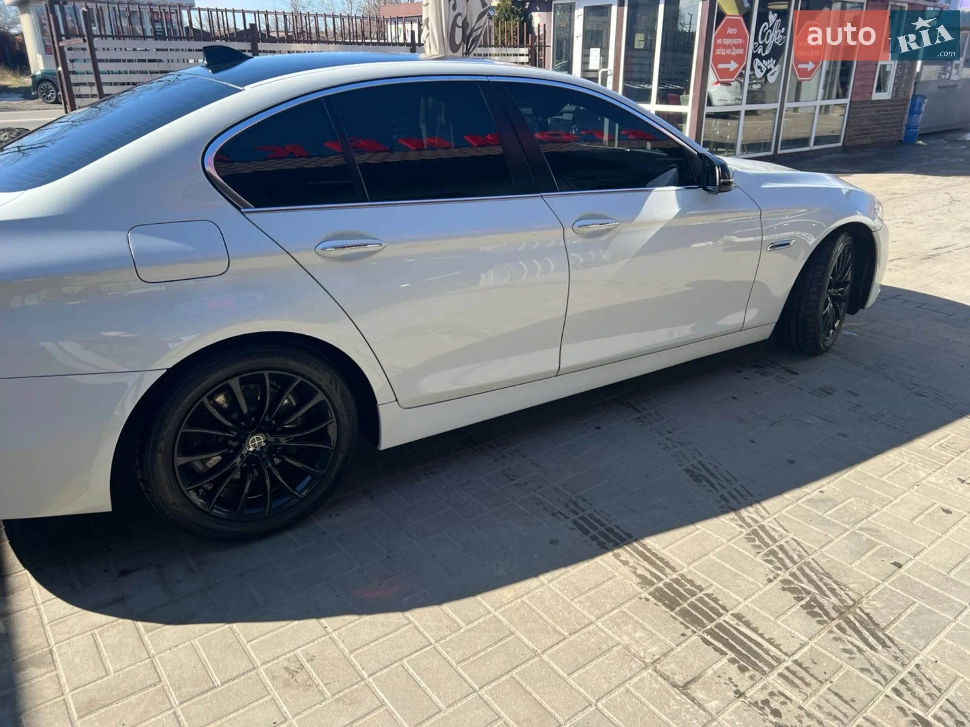 BMW 5 Series, 2016