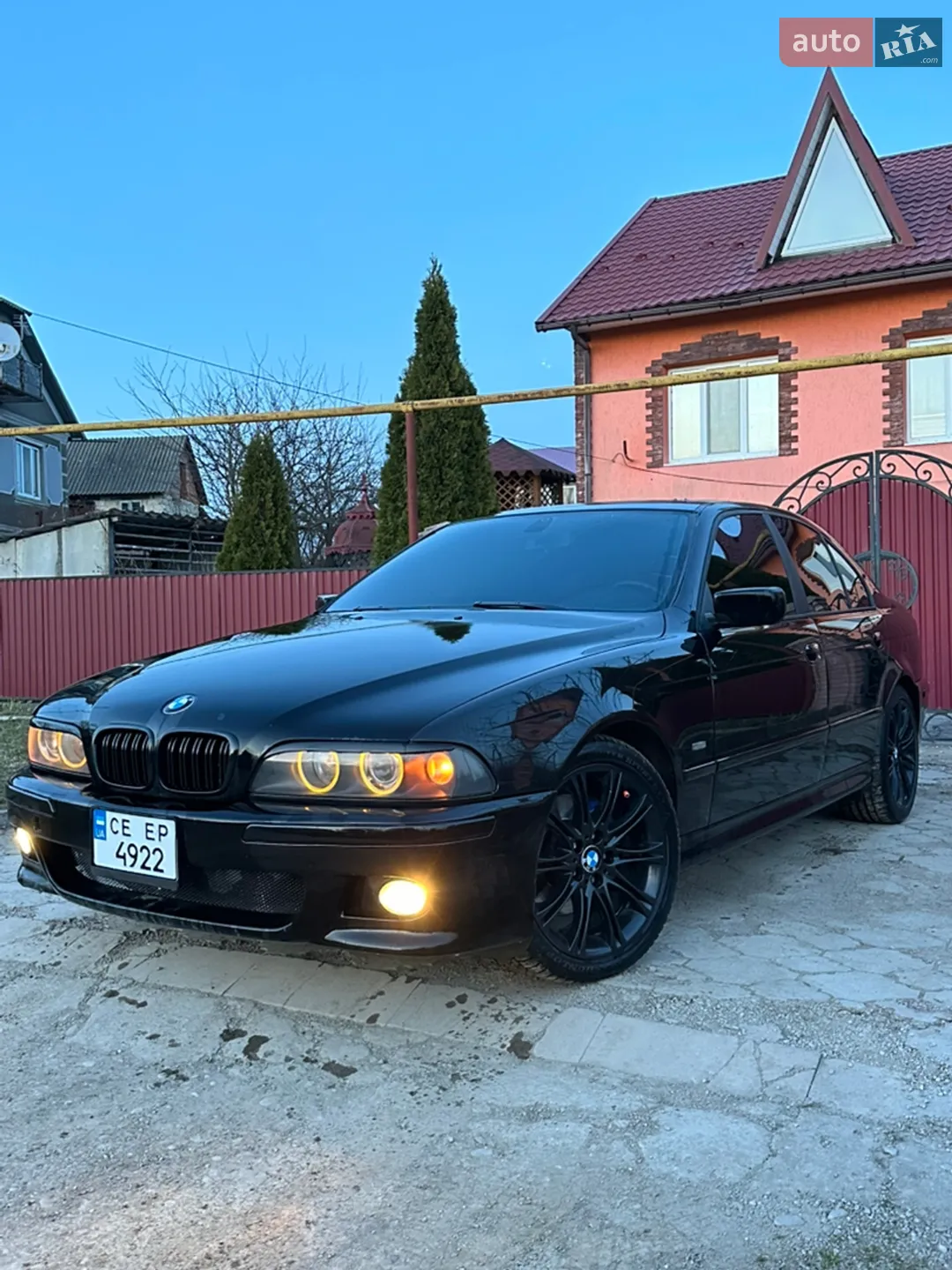BMW 5 Series, 2001