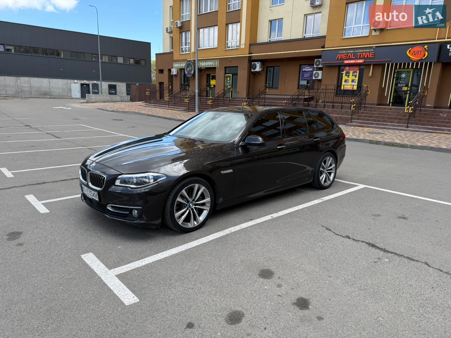 BMW 5 Series, 2016