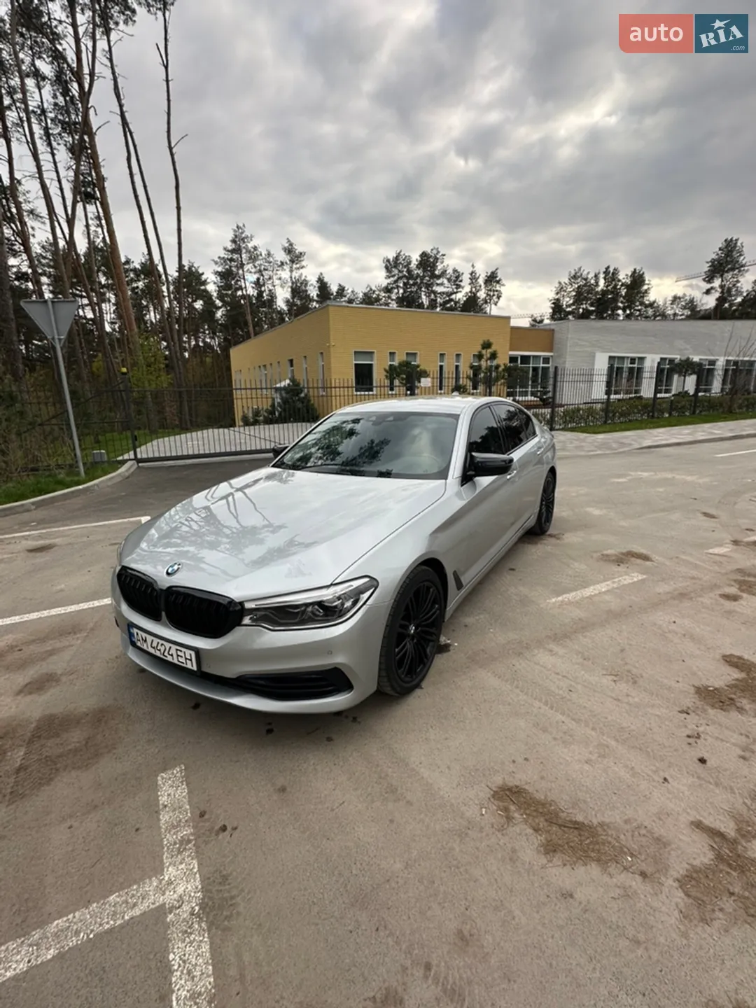 BMW 5 Series, 2019