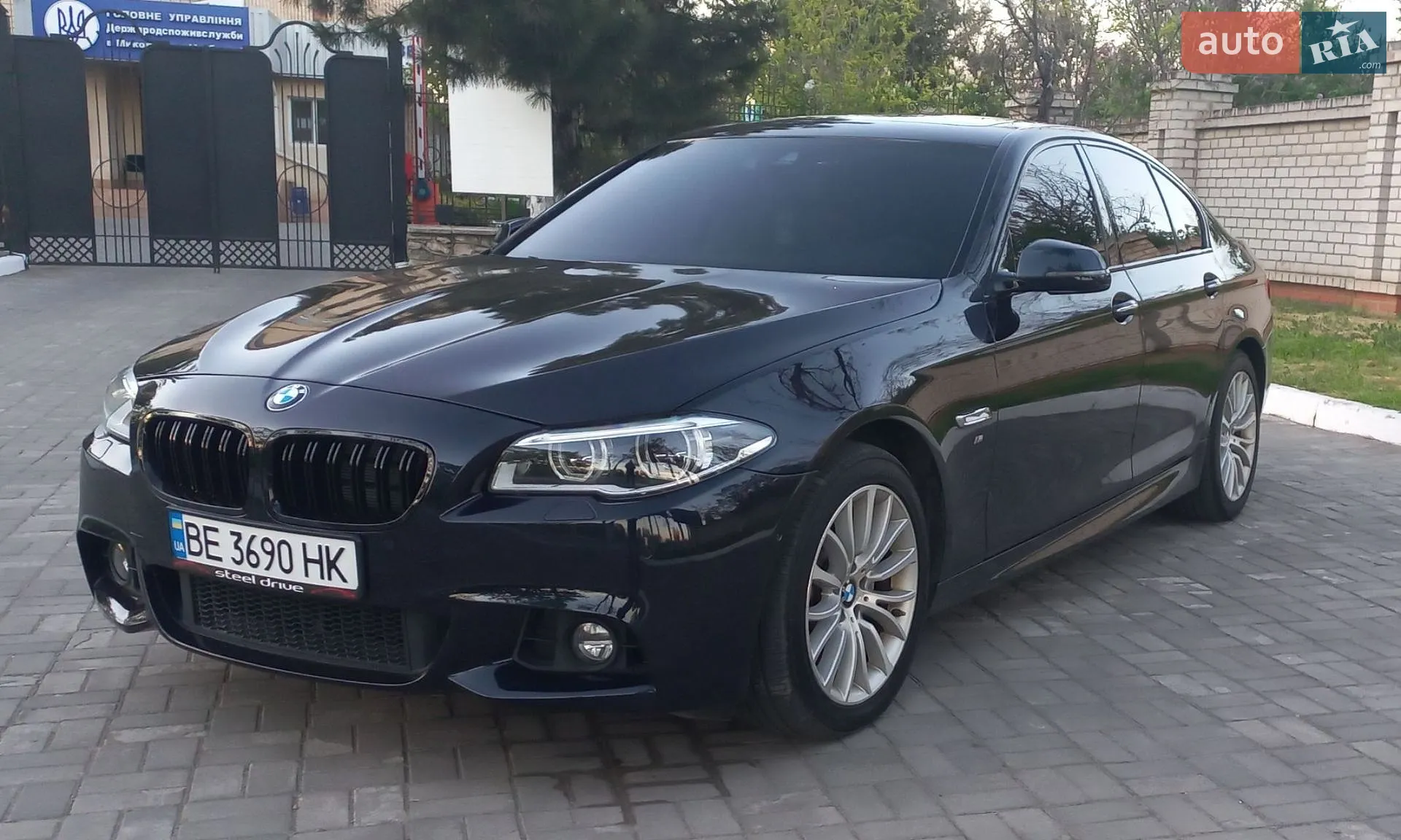 BMW 5 Series, 2015