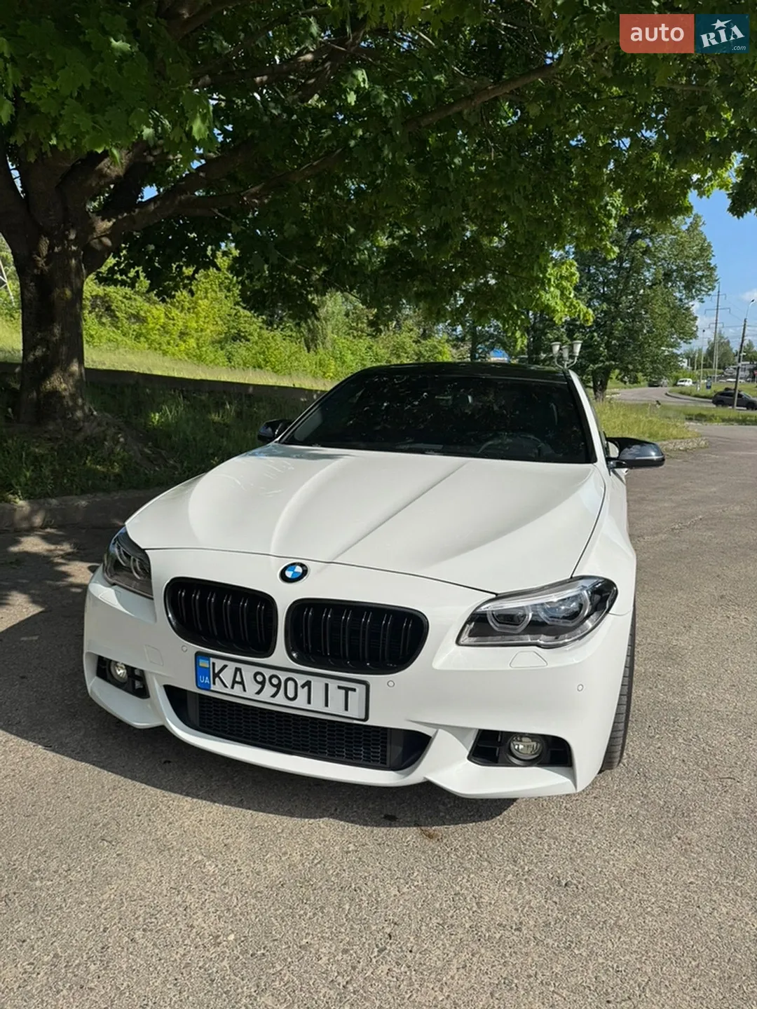 BMW 5 Series, 2015