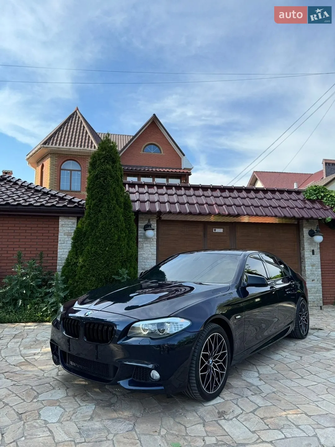 BMW 5 Series, 2012