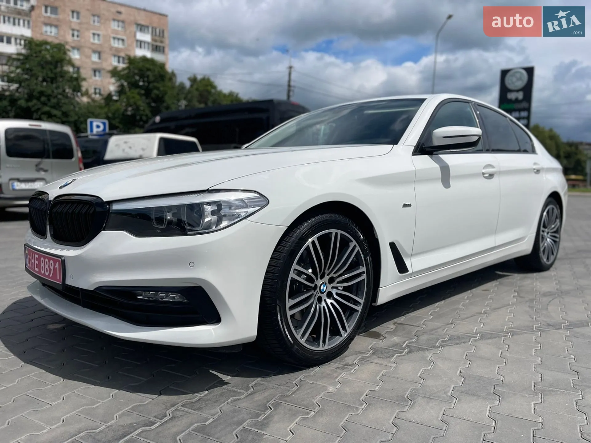 BMW 5 Series, 2018