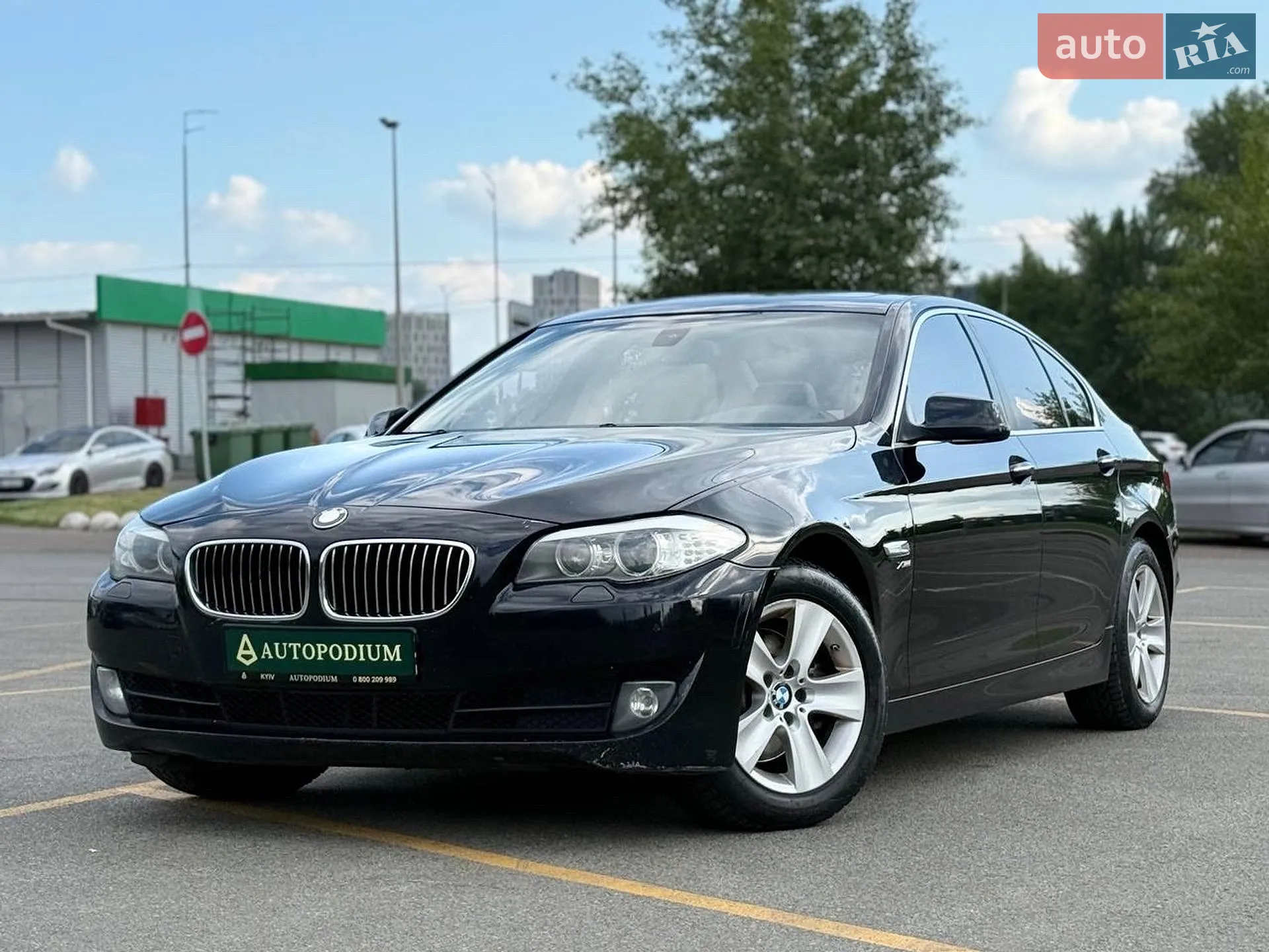BMW 5 Series, 2011