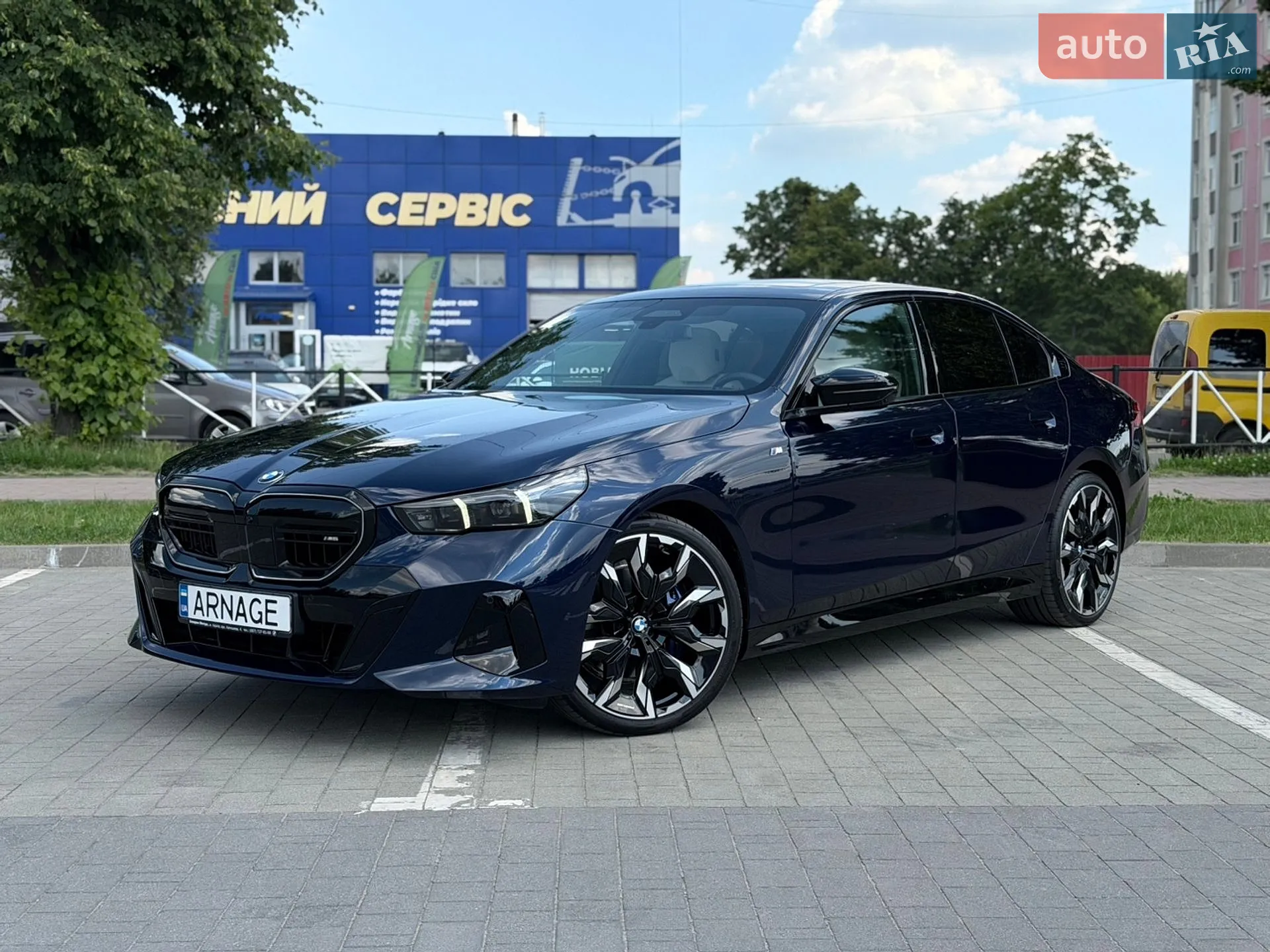 BMW 5 Series, 2025