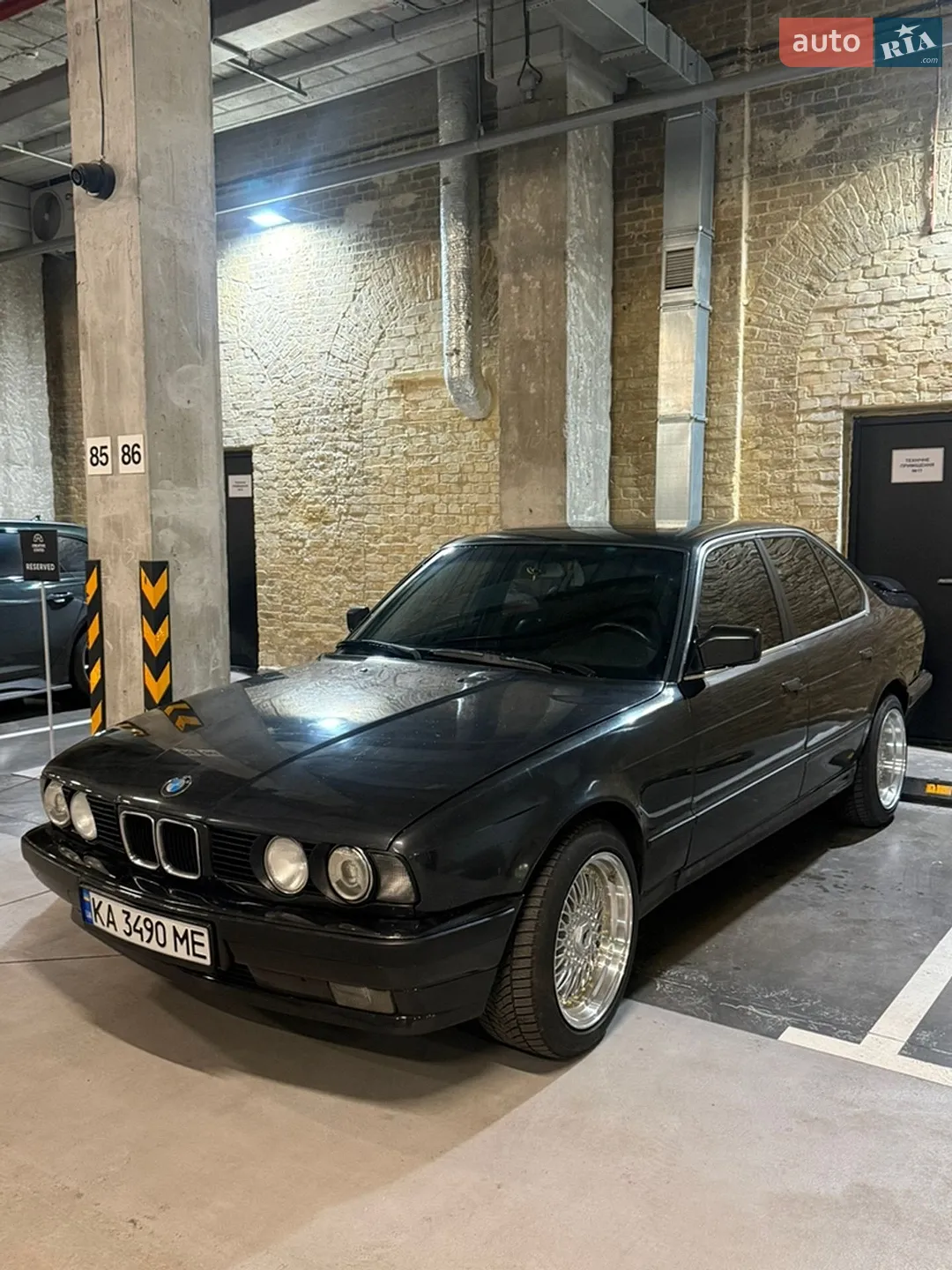 BMW 5 Series, 1990