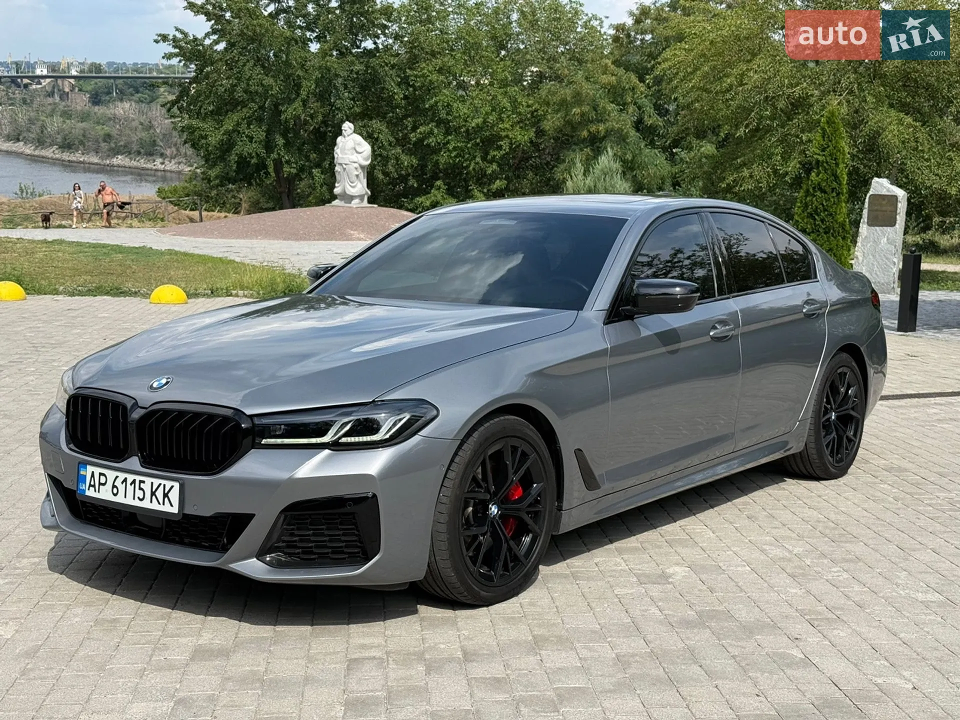 BMW 5 Series, 2023