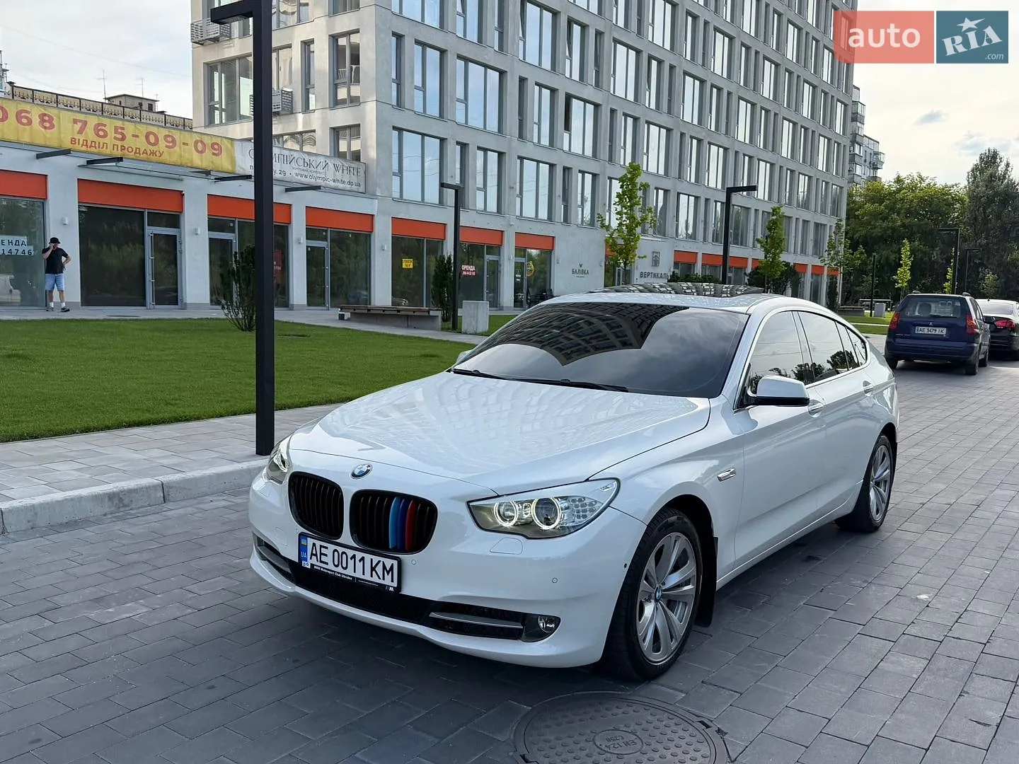 BMW 5 Series, 2010