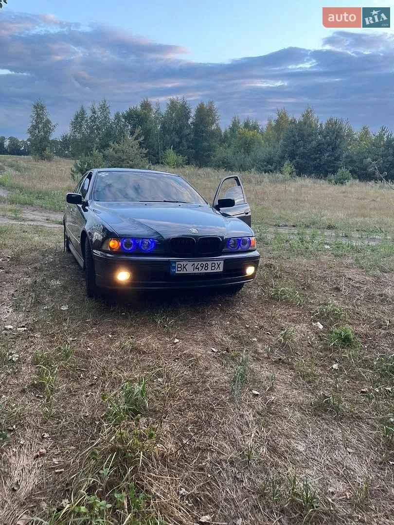 BMW 5 Series, 2001