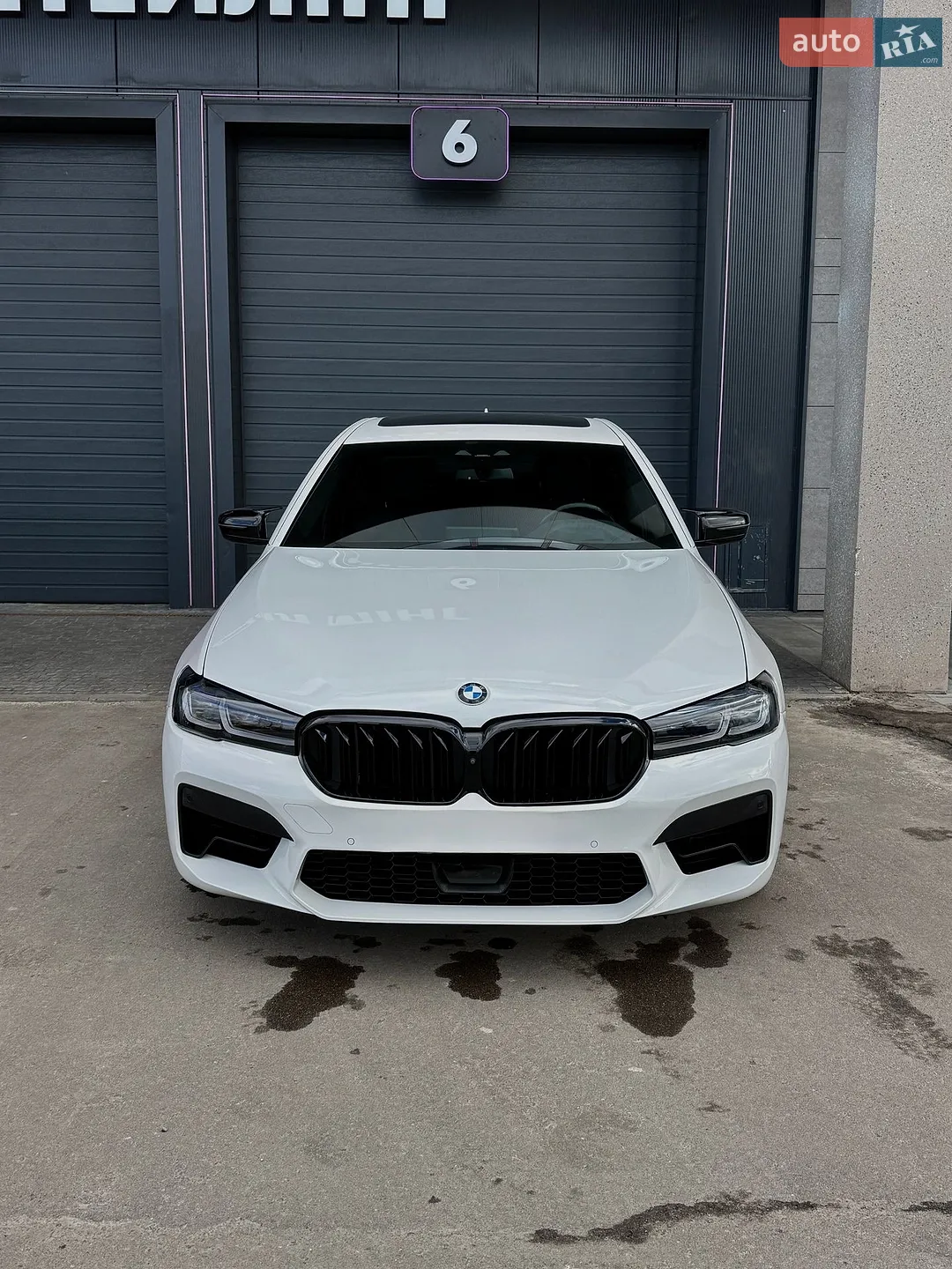 BMW 5 Series, 2019