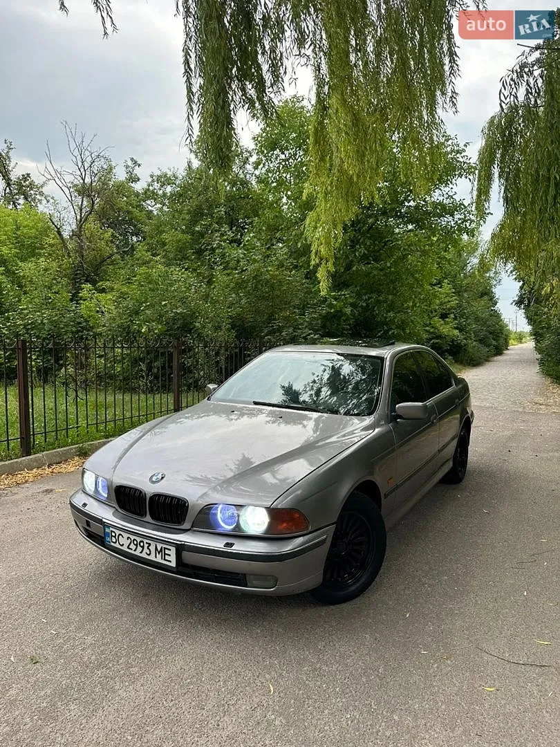BMW 5 Series, 1996
