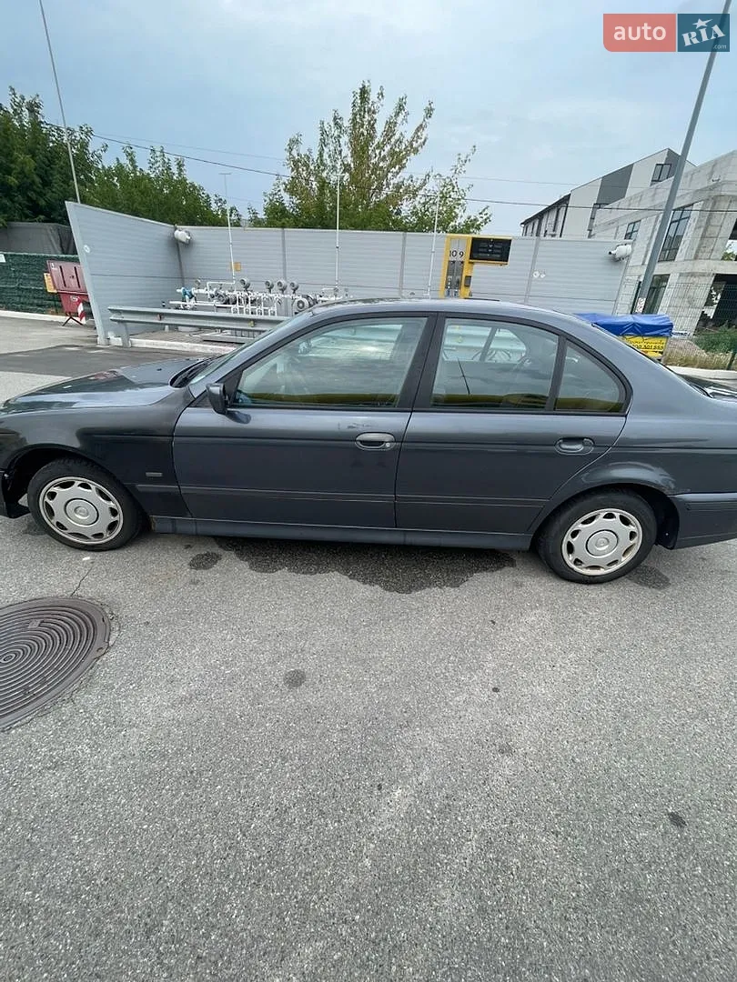 BMW 5 Series, 1997