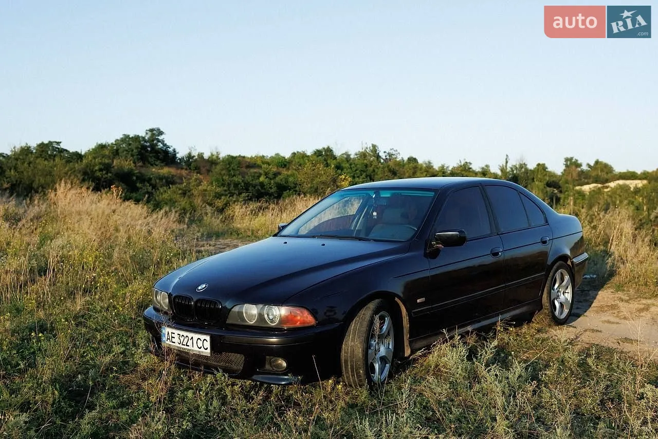 BMW 5 Series, 2000