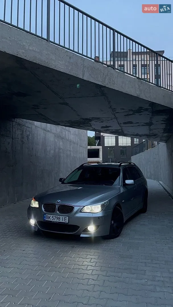 BMW 5 Series, 2004