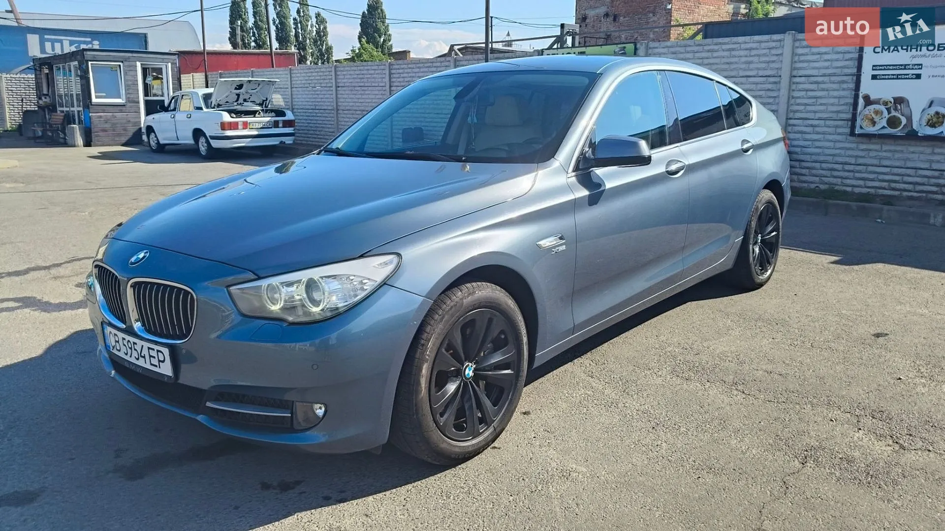 BMW 5 Series, 2010