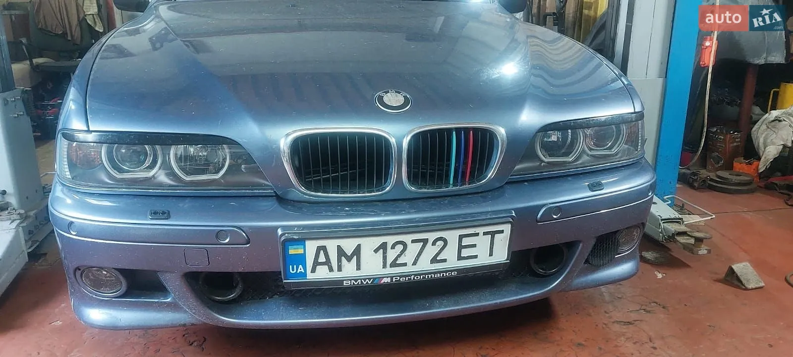 BMW 5 Series, 2001